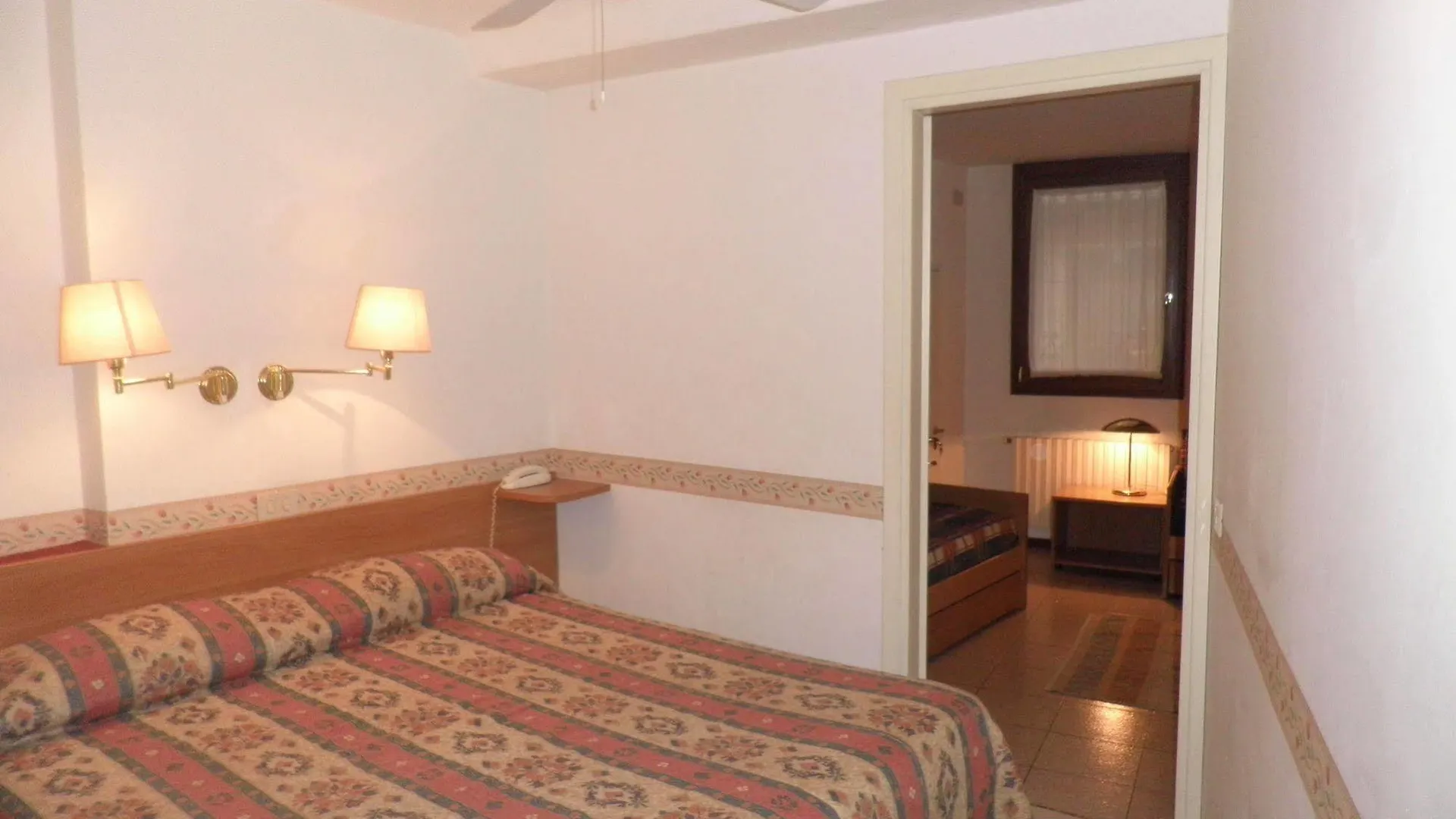 Al Campaniel Bed And Breakfast Venice Italy