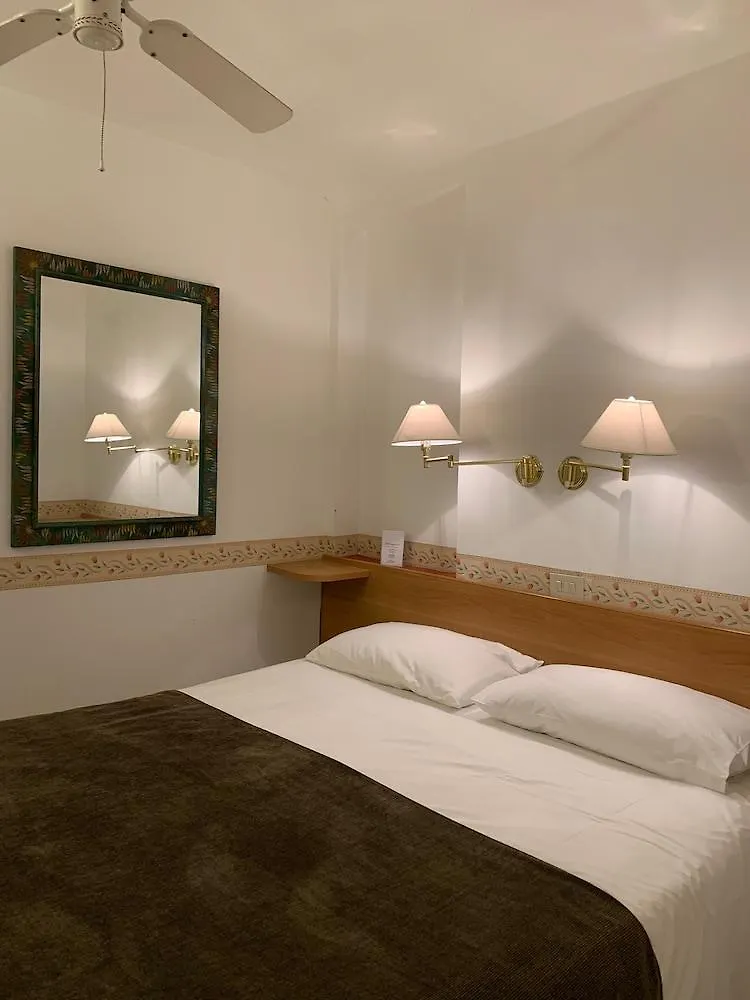 Al Campaniel Bed And Breakfast Venice 2*,  Italy